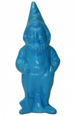 Hippe terracotta tuinkabouter midden blauw