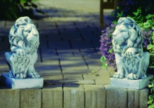 Set van 2 leeuwen tuinbeeld