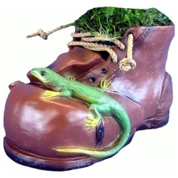 Plantenbak grote schoen