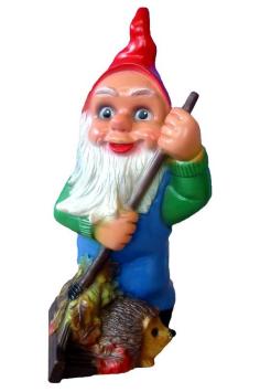 Tuinkabouter met hark en egel